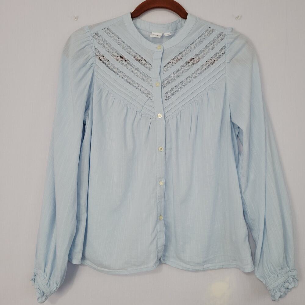 GAP Relaxed Lace Top size XS Light Blue Long Sleeve Edwardian Peasant Boho Chic